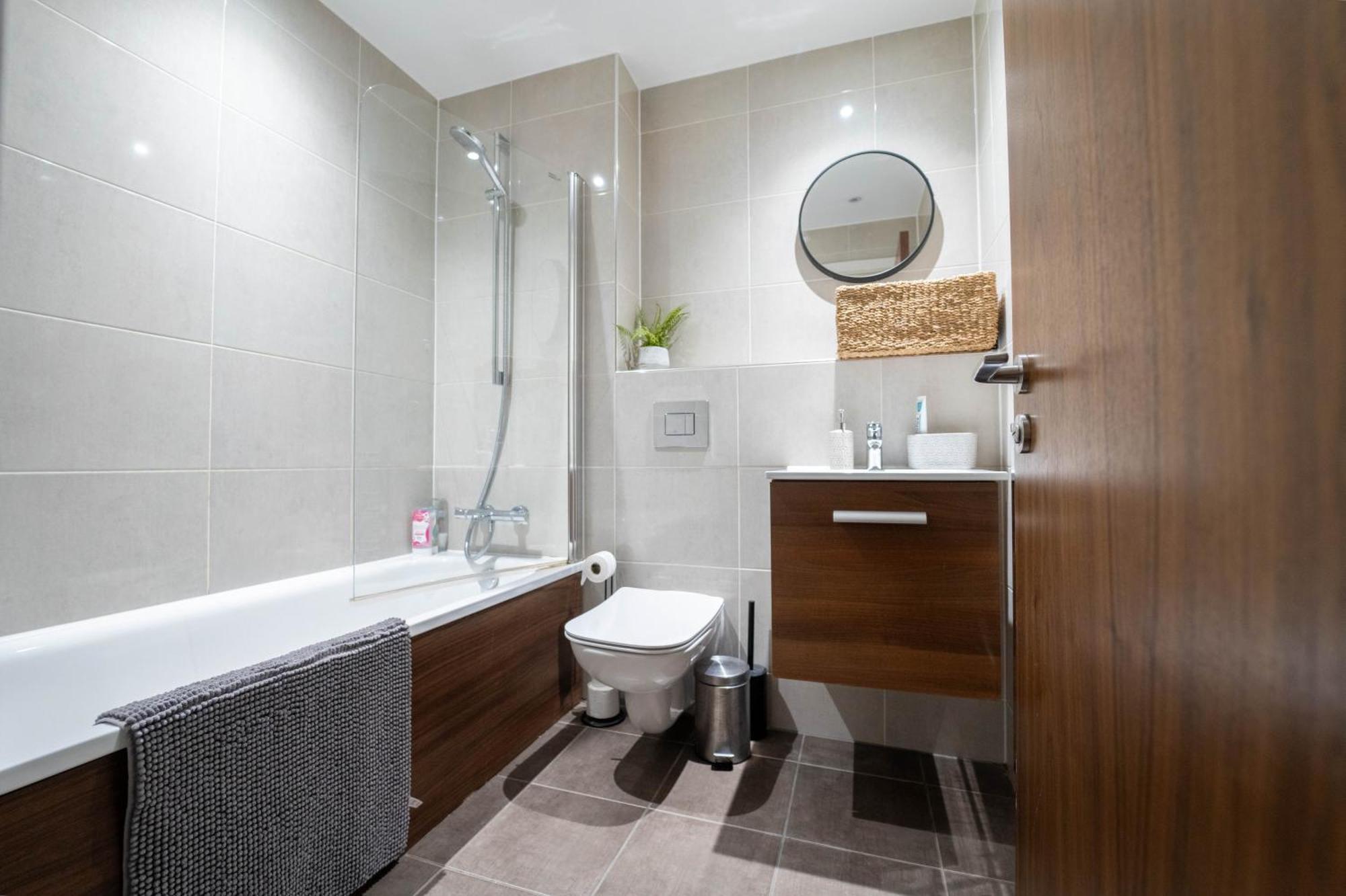 Luxurious Apartment - Birmingham City Centre Buitenkant foto